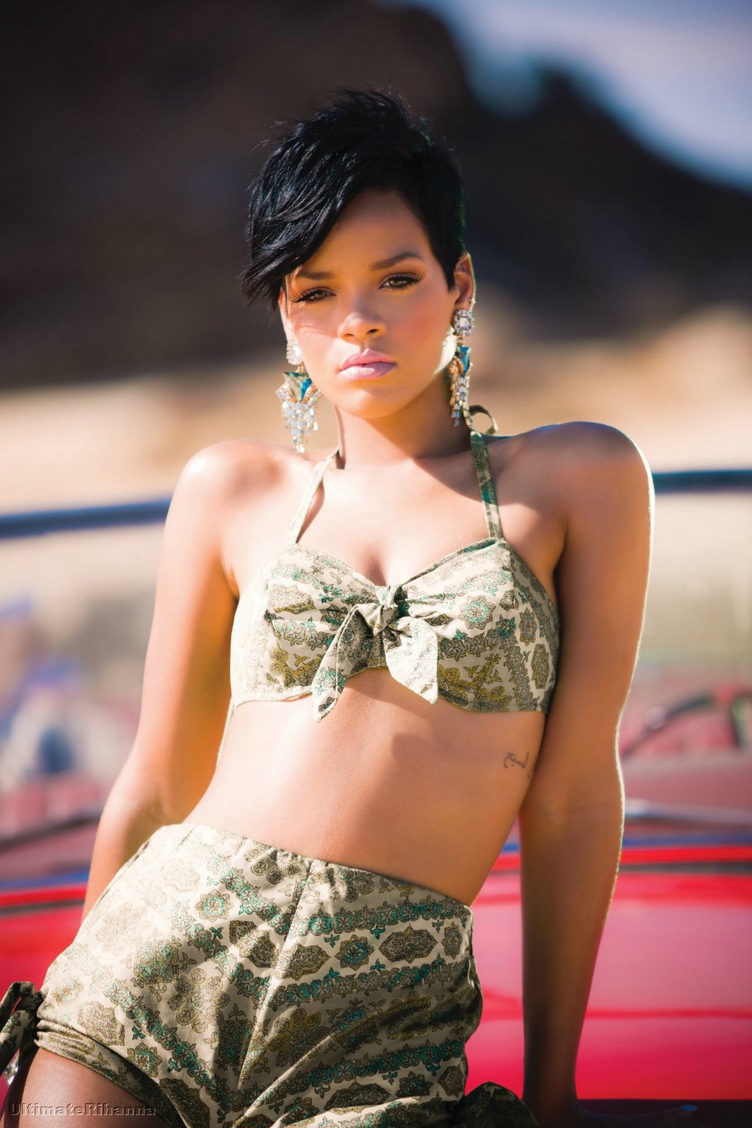 Rihanna2.jpg